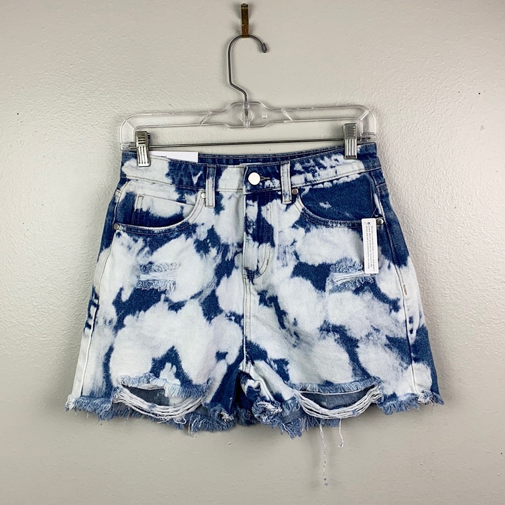 NWT BP | Acid Wash High Rise Frayed Denim Shorts 27